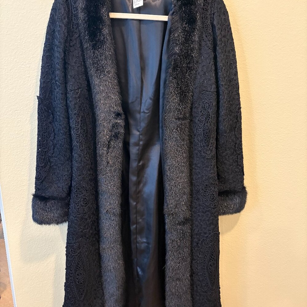 Sue Wong Faux Fur Beautiful Coat
